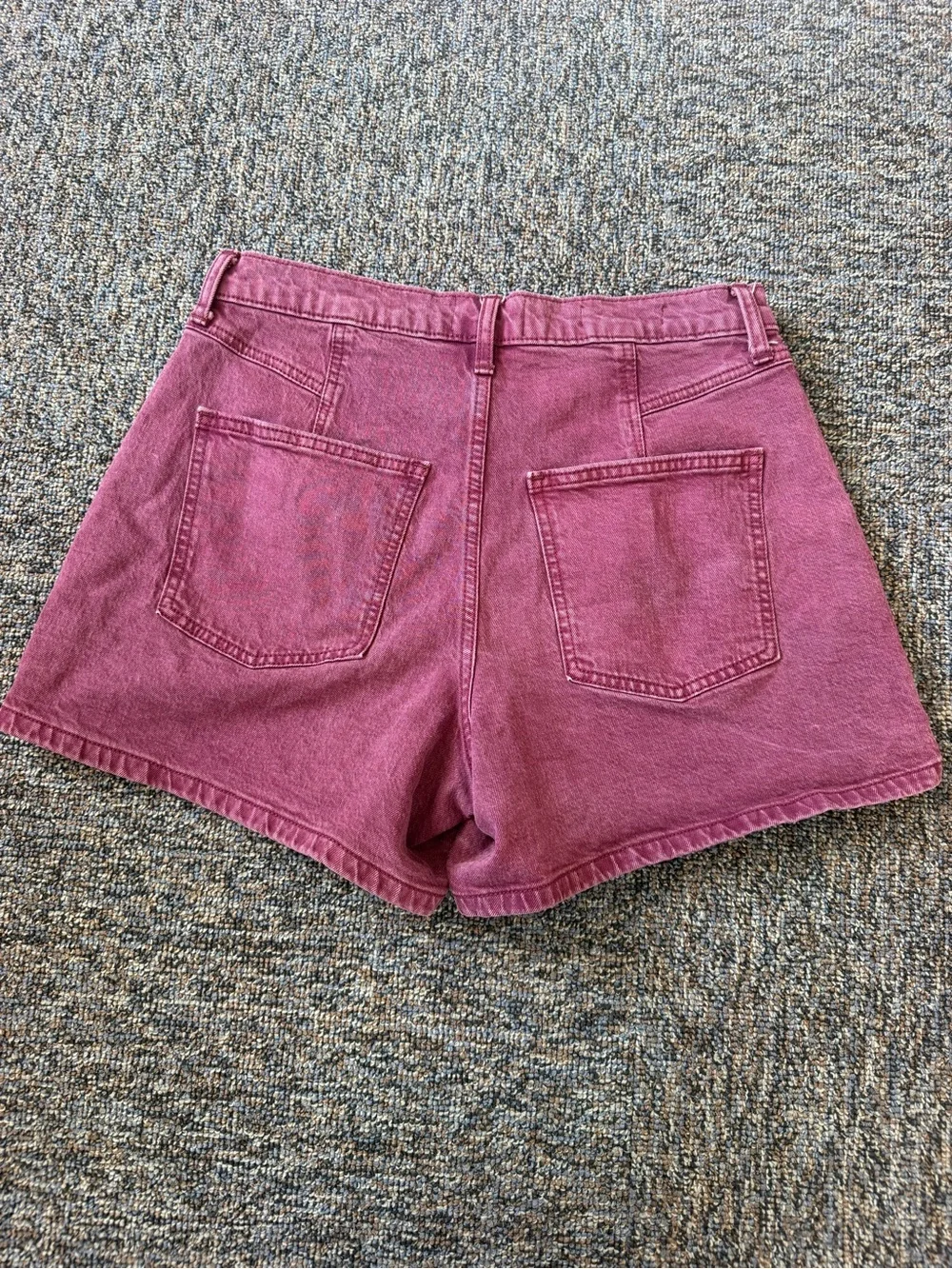 Universal Thread High-Rise Denim Shorts in Dusty Rose Size 8